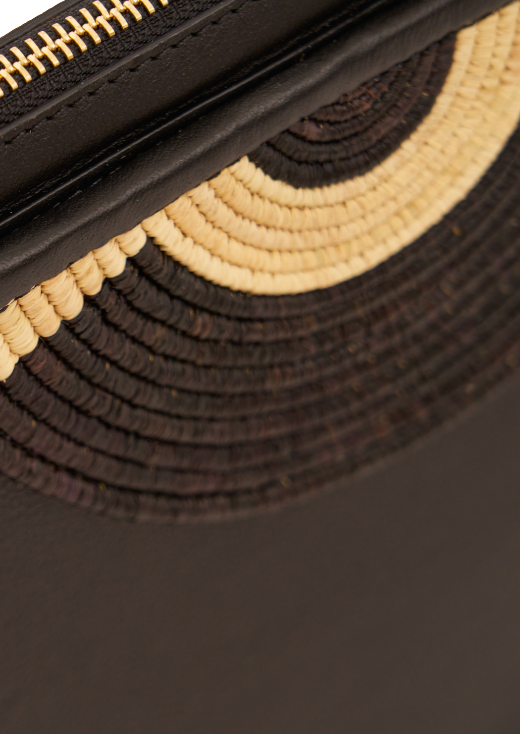 Medani Extra Large in Black