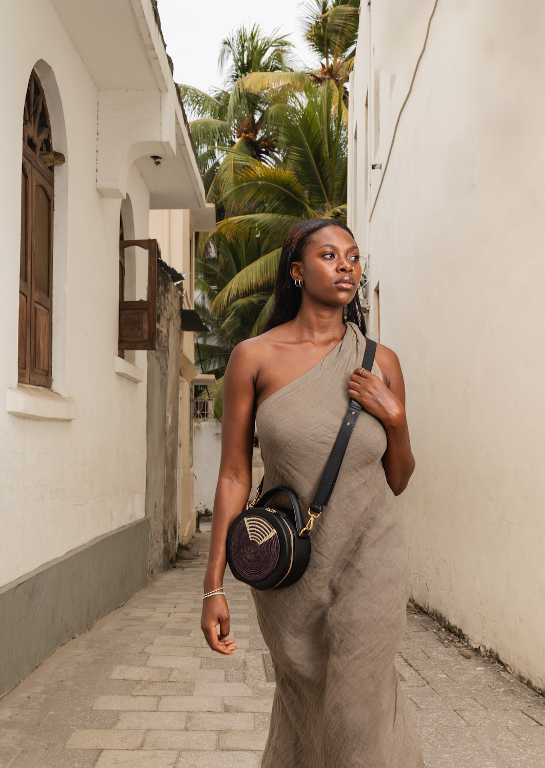 Rwenzori in Black